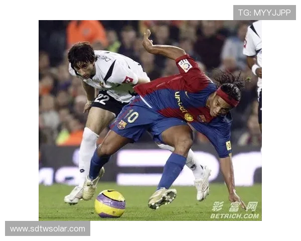 萨拉戈萨门将安德拉达因打人遭禁赛13场